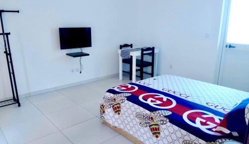 Studio Apartment with Balcony