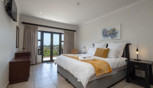 Deluxe Double or Twin Room with Sea View