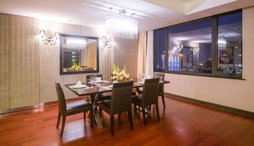Two-Bedroom Apartment + 200㎡ + private bedroom + private living room + open-plan kitchen + laundry room + complimentary high-speed internet