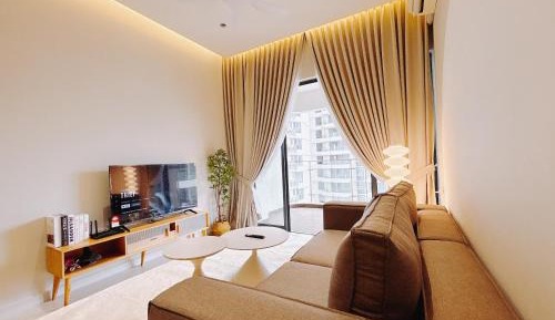 Two-Bedroom Apartment with City View