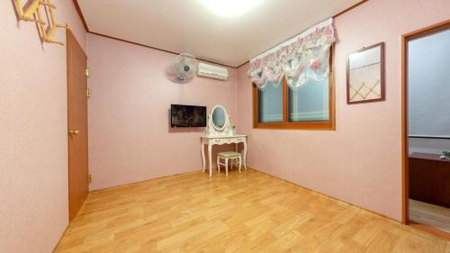 Triple Room 3