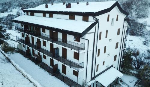 Two-Bedroom Apartment with Balcony