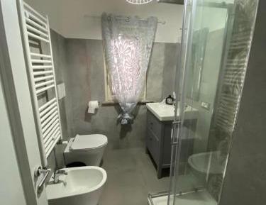 Double or Twin Room with Private Bathroom