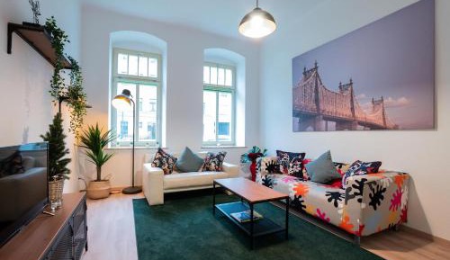 Three-Bedroom Apartment with Balcony