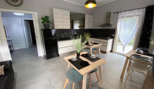 Double Room with Private External Bathroom