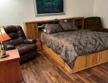 Annex Deluxe Queen Studio