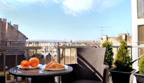 Apartment with Balcony