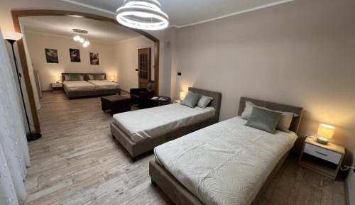 Deluxe Quadruple Room