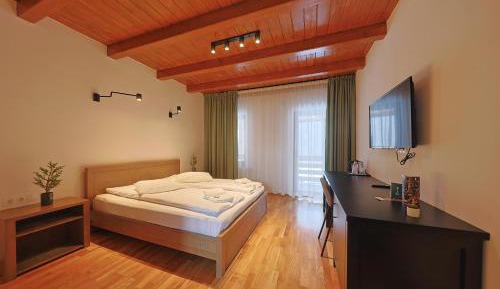 King Room with Balcony