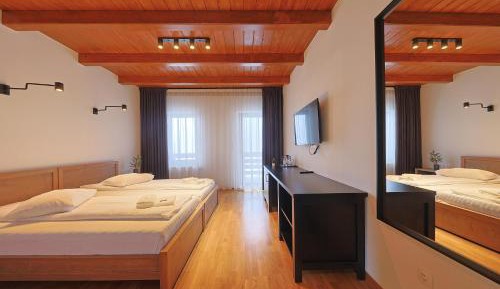 Twin Room with Balcony