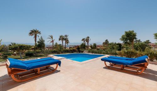 Royal Suite, 2 Bedroom Larger Suite, Seafront, Beach front