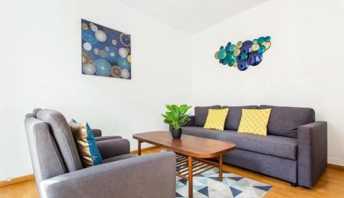 One-Bedroom Apartment