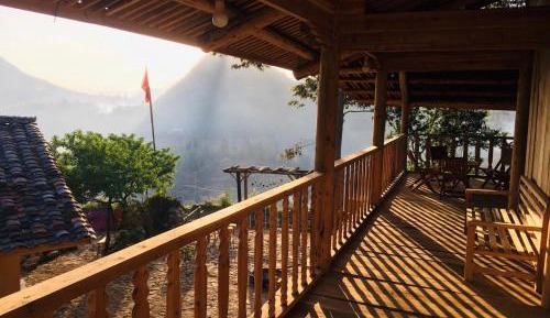 Quadruple Room with Private Bathroom