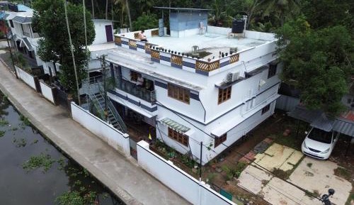 Twin Room with Lake View