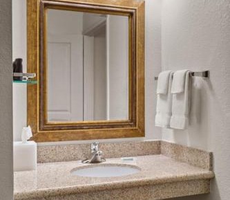 Large Two-Bedroom Suite - Mobility and Hearing Accessible with Roll-in Shower