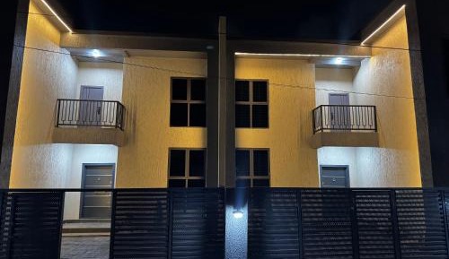 Four-Bedroom Luxury Apartment