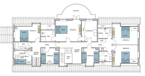 Seven-Bedroom Holiday Home