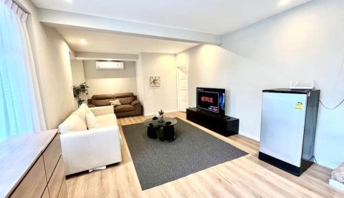 Three-Bedroom Holiday Home 