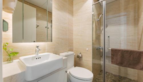 Studio Apartment with One Double Bed