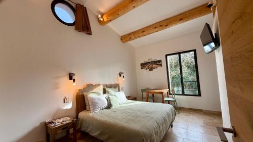 Double Room Les Baux 