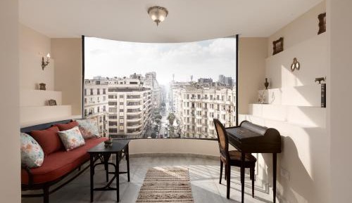 Two-Bedroom Deluxe Apartment with Balcony