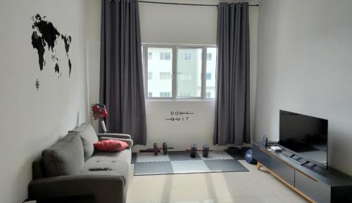 Standard Single Room with Shared Bathroom