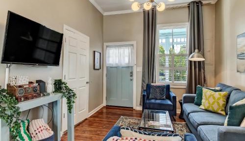 Two-Bedroom Holiday Home