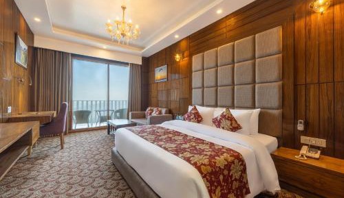 Deluxe Double Room with Bath