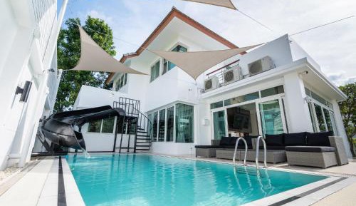 Villa with Private Pool