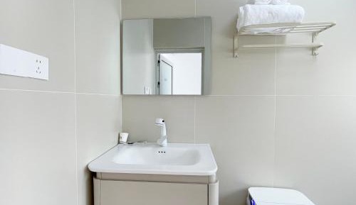 Twin Room with Bathroom