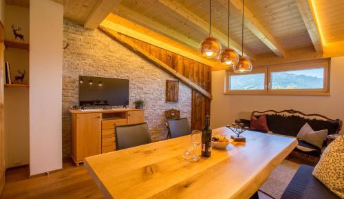 Three-Bedroom Apartment with Mountain View