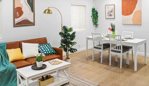 Two-Bedroom Deluxe Apartment