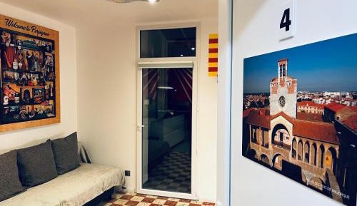 Apartment 4 with Balcony 