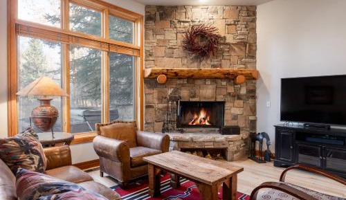 Three-Bedroom Townhouse