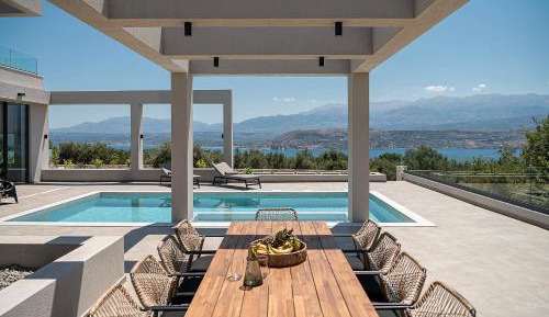 Villa with Sea View