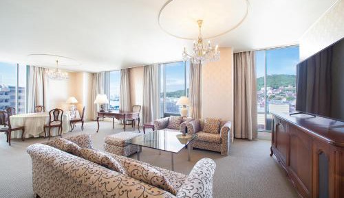 Royal Suite - Non-Smoking