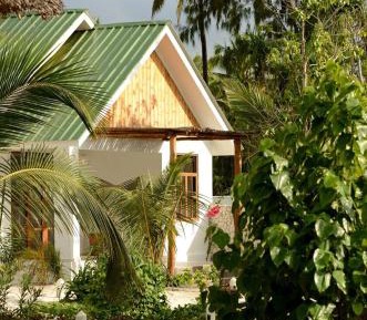 Villa with Garden View