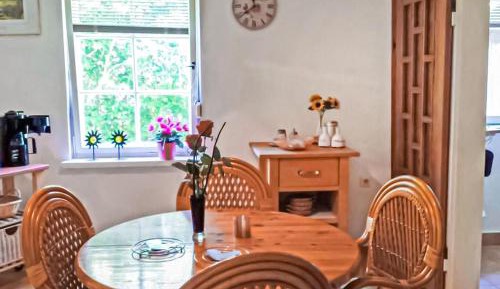 One-Bedroom Holiday Home
