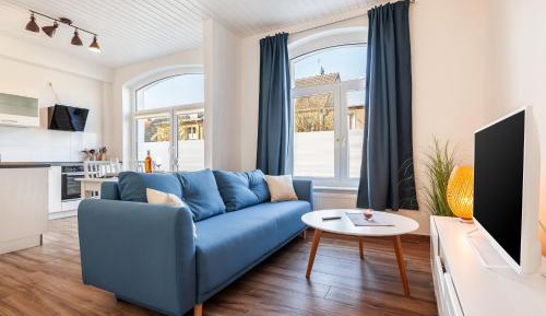 One-Bedroom Apartment with Terrace