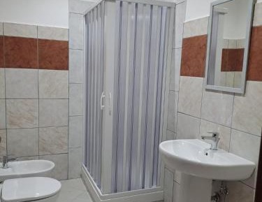 Double or Twin Room with Private Bathroom