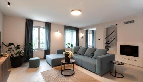 Four-Bedroom Holiday Home