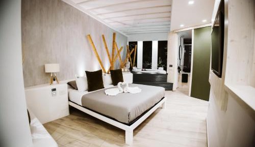 Large Double Room