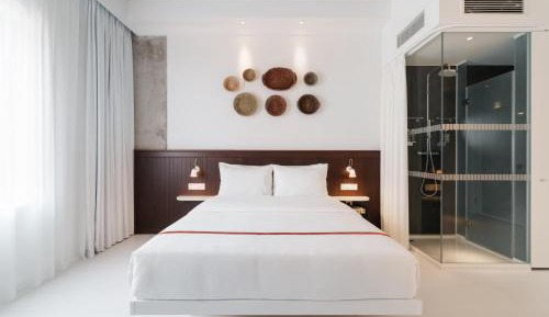  Loft Room
