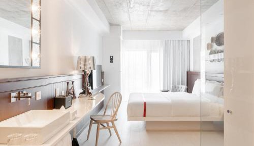 Wow Room