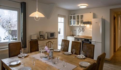 Eight-Bedroom Apartment