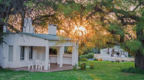 Double or Twin Room with Mountain View