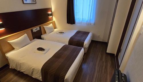 Twin Room - Non-Smoking