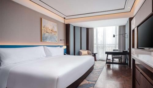 King Guest Room