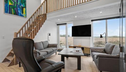 Five-Bedroom Holiday Home