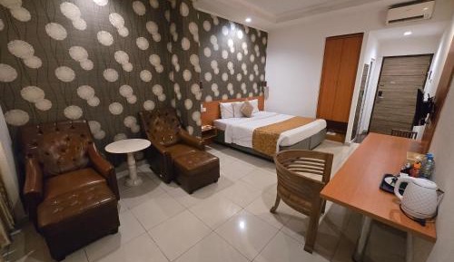 Family Double Room